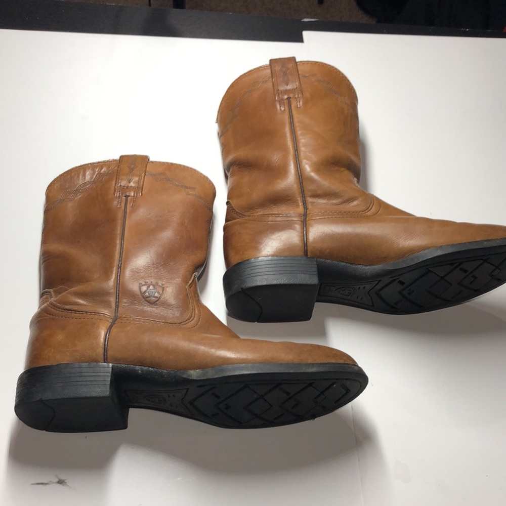 Ariat Women's Tan Leather Hertiage Roper Boot - Picture 5 of 7